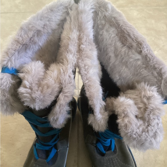 Women’s Sorel Tivoli High II Winter Boots, Size 8 - Picture 9 of 9